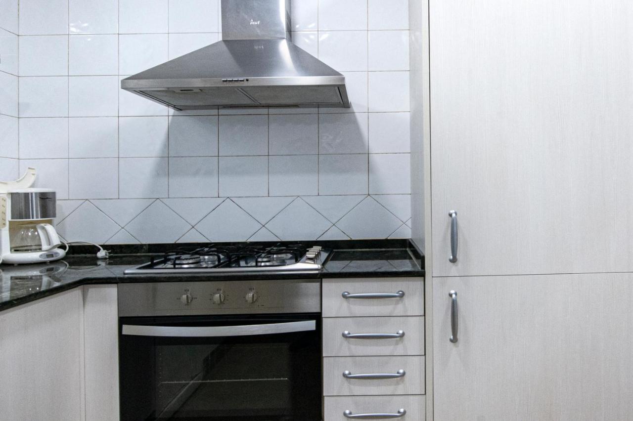 Sagrada Familia Secret Apartment Barcelona Luaran gambar